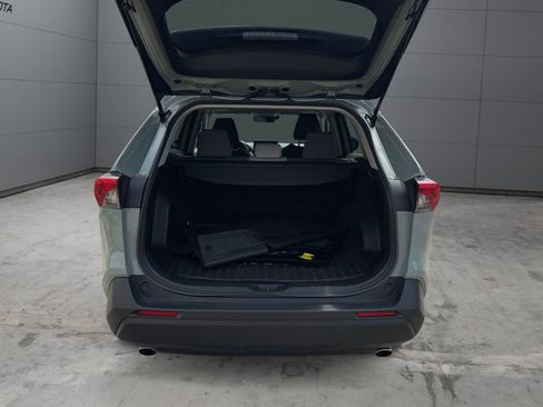 Certified 2019 Toyota RAV4 XLE AWD/4WD image 19