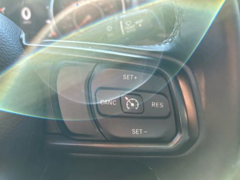 Used 2021 Jeep Wrangler Unlimited Sport image 27