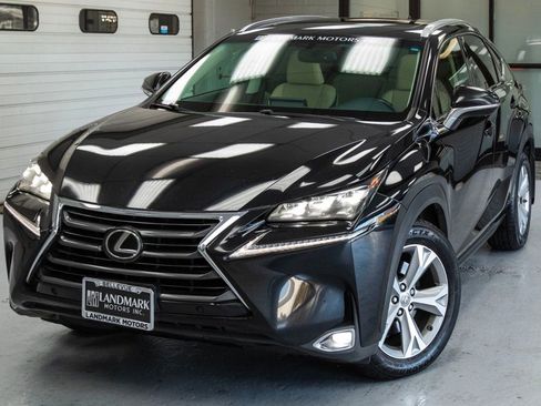 Used 2017 Lexus NX 200t AWD w/ Premium Package image 12