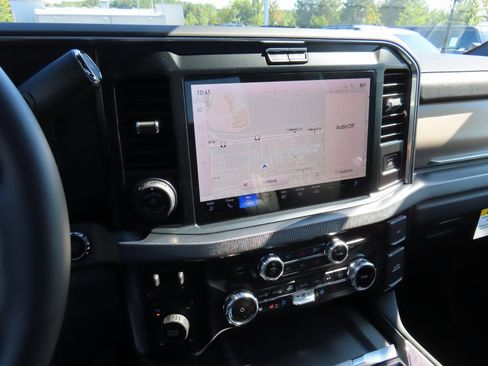 New 2026 Ford F250 Platinum image 15