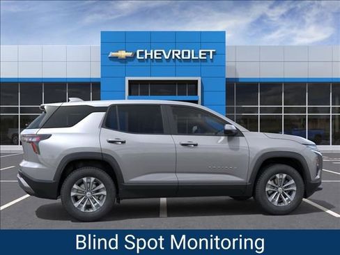 New 2026 Chevrolet Equinox LT FWD image 5