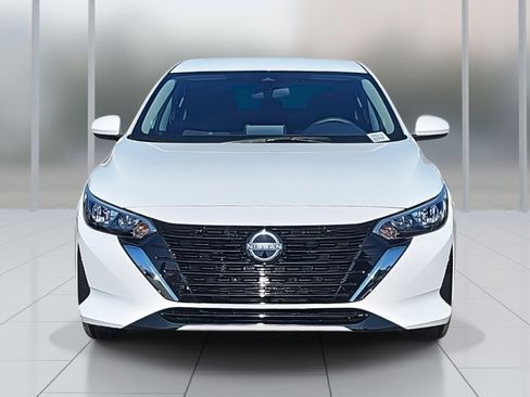 New 2025 Nissan Sentra SV image 8