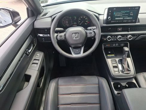 Used 2024 Honda CR-V Sport Touring image 11