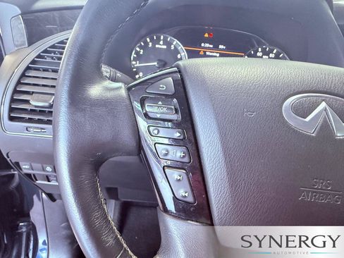 Used 2024 INFINITI QX80 Luxe RWD image 12