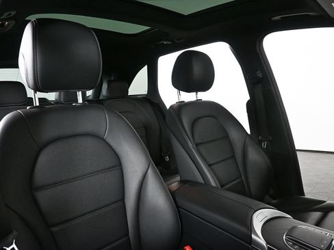 Certified 2022 Mercedes-Benz GLC 300 image 22