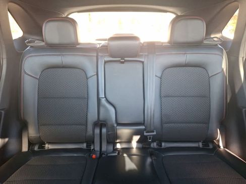 Certified 2025 Ford Escape ST-Line image 13