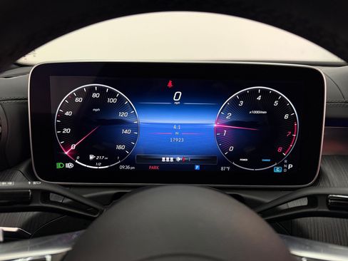Used 2023 Mercedes-Benz C 300 Sedan image 17