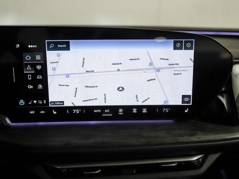 Certified 2025 Audi Q5 Premium w/ Convenience Package image 20