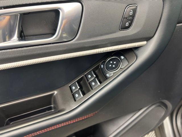 Used 2026 Ford Explorer ST-Line AWD/4WD image 10