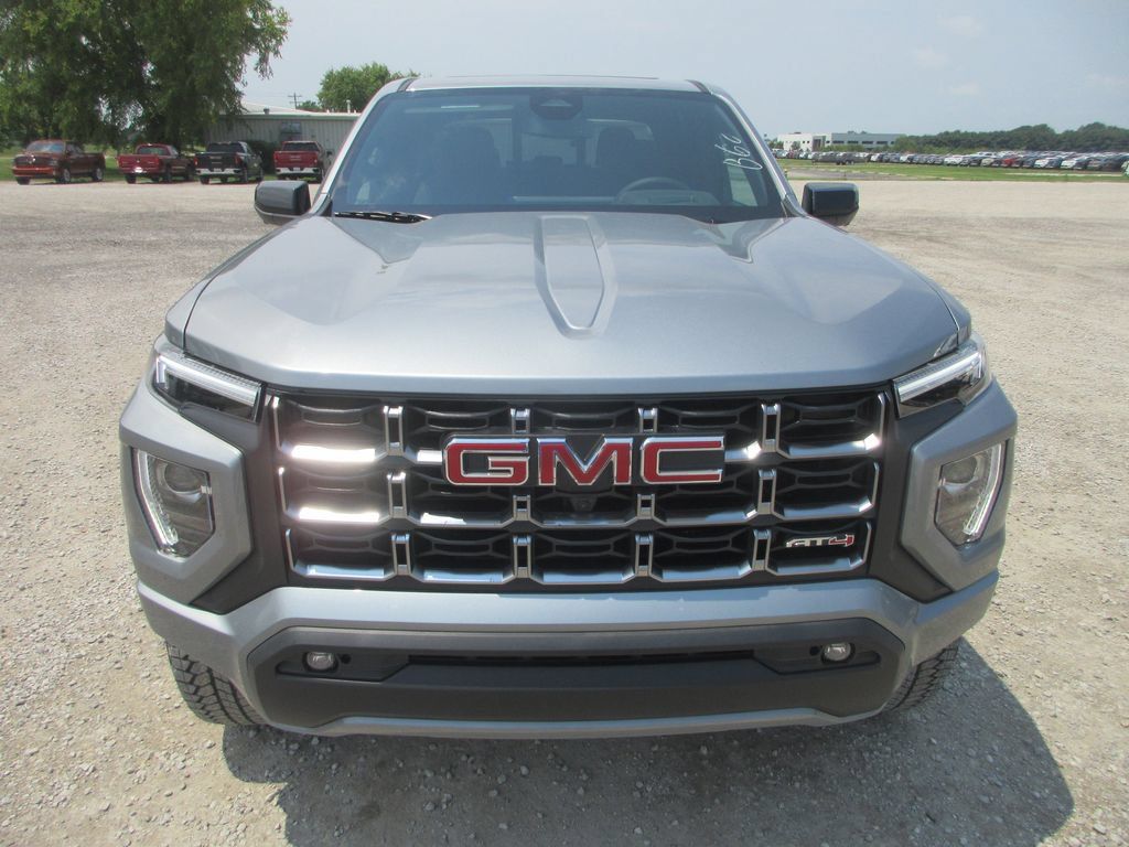 New 2026 GMC Canyon AT4 w/ Technology Plus Package AWD/4WD image 11