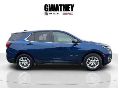 Used 2022 Chevrolet Equinox LT FWD image 4