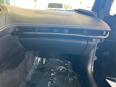 Used 2024 Chevrolet Corvette Stingray Preferred Cpe w/ Z51 Performance Package RWD image 19