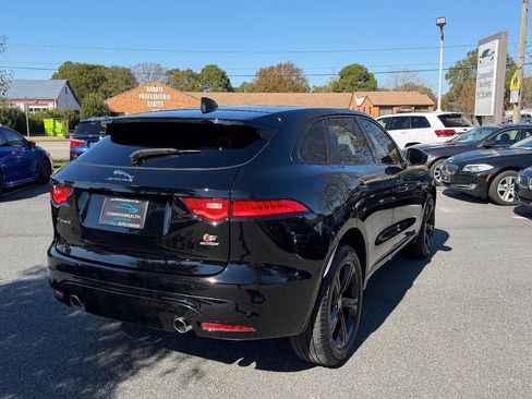 Used 2020 Jaguar F-PACE S image 16