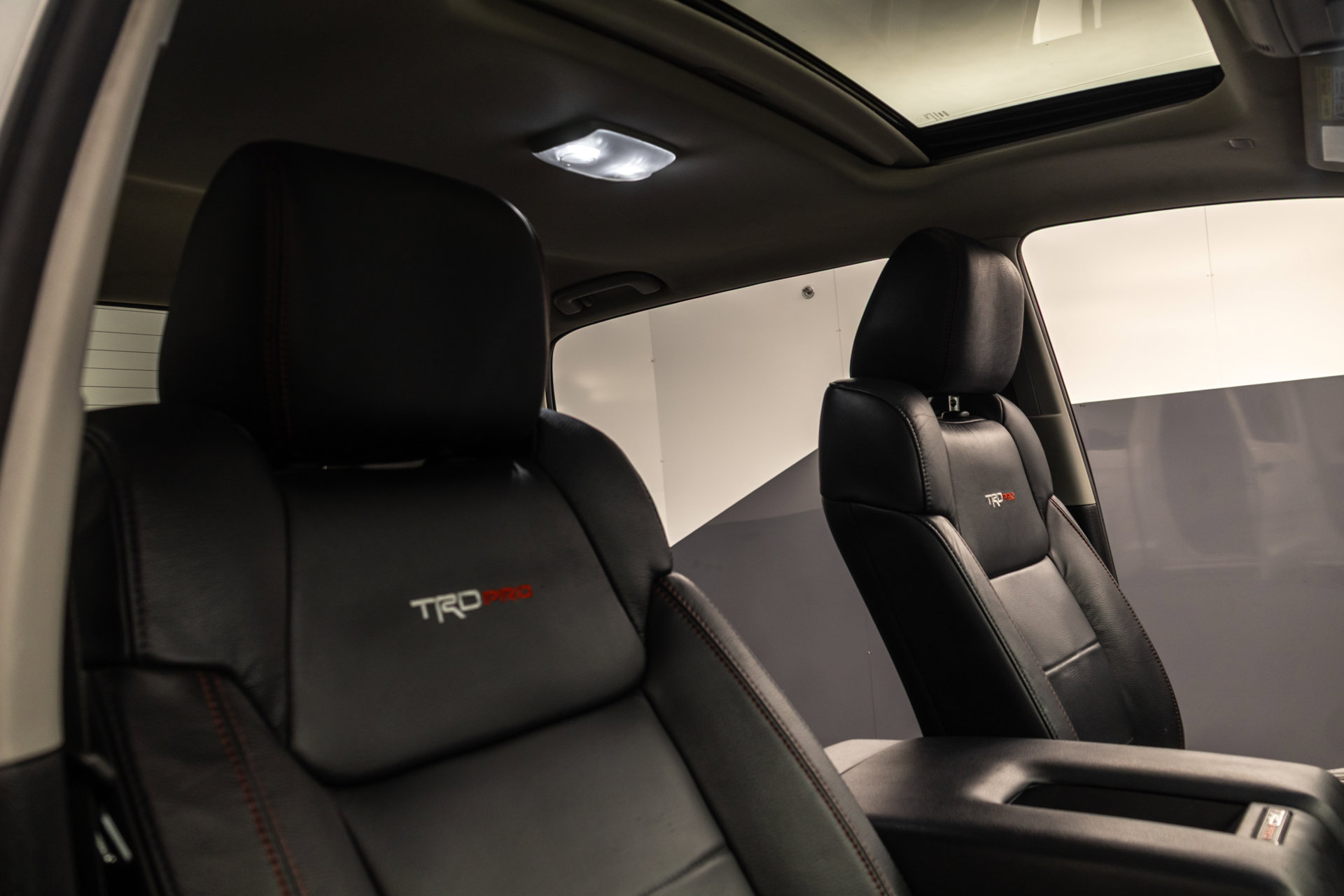 Used 2020 Toyota Tundra TRD Pro AWD/4WD image 40