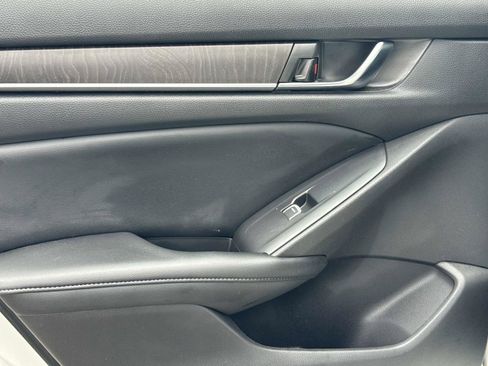 Certified 2021 Honda Accord EX-L image 12