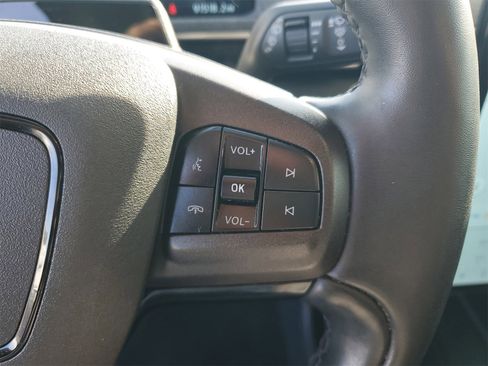 Certified 2022 Ford Mustang Mach-E Premium image 22