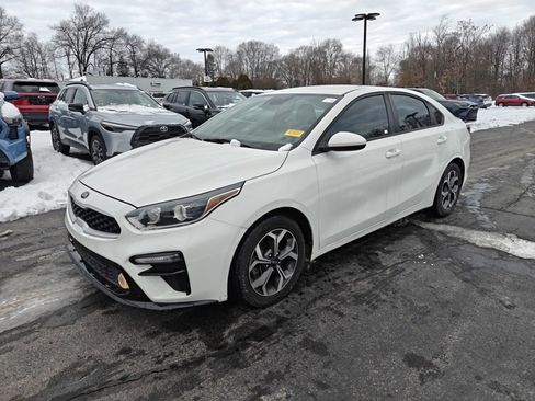 Used 2019 Kia Forte LXS image 4