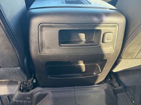 Used 2018 GMC Sierra 3500 Denali w/ Duramax Plus Package image 27