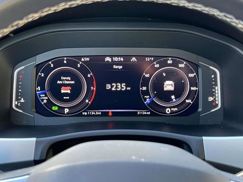 Used 2022 Volkswagen Atlas Cross Sport SE image 18