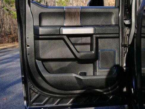 Used 2019 Ford F250 Lariat w/ Lariat Ultimate Package image 29