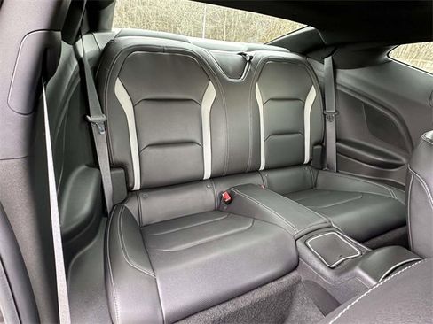 Used 2018 Chevrolet Camaro LT image 11