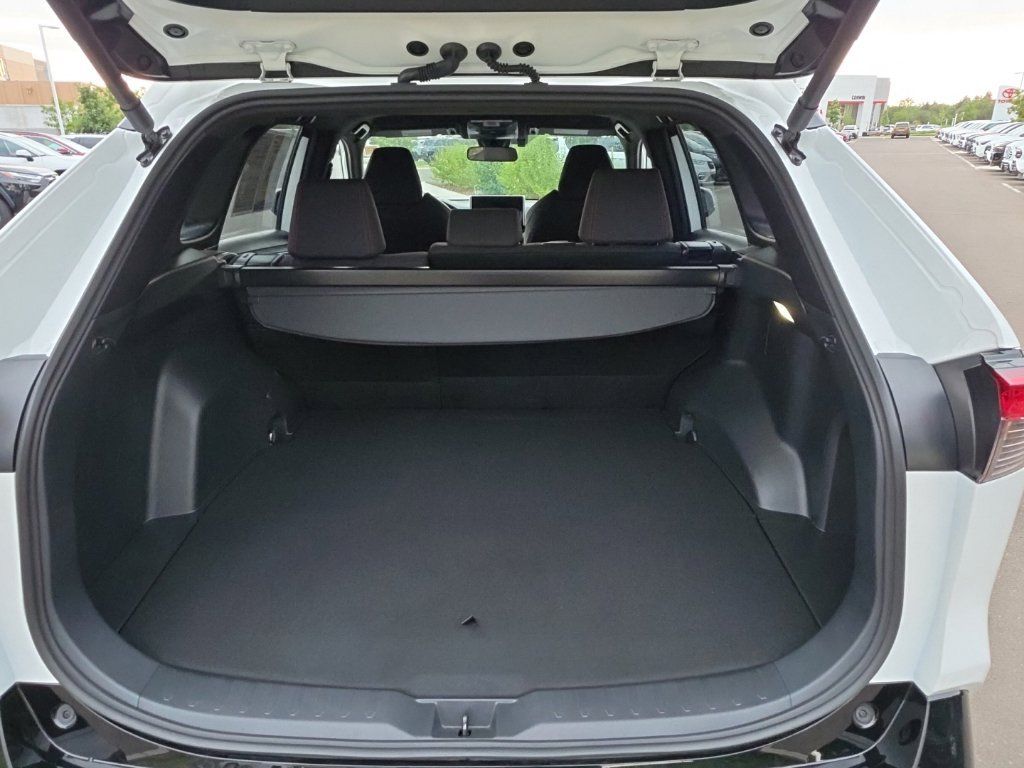 Used 2025 Toyota RAV4 SE AWD/4WD image 20