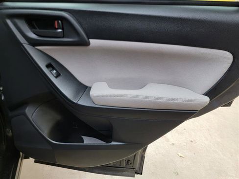 Used 2015 Subaru Forester 2.5i Premium w/ Popular Package #1 image 17