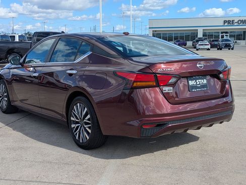 Used 2023 Nissan Altima 2.5 SV image 6