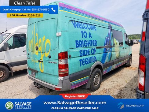 Used 2012 Freightliner Sprinter 2500 RWD image 4