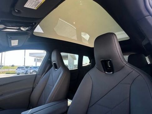 Used 2022 BMW iX xDrive50 w/ Premium Package AWD/4WD image 59