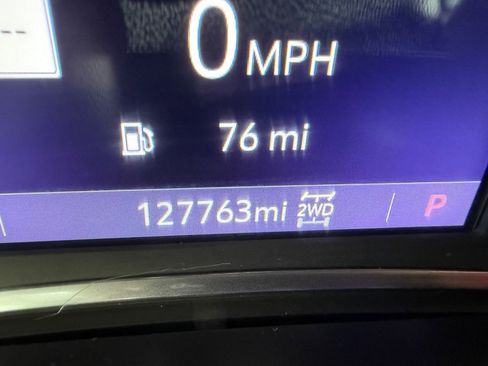 Used 2021 GMC Acadia SLE w/ Driver Convenience Package image 22