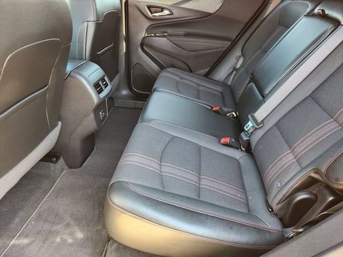 Used 2023 Chevrolet Equinox RS FWD image 30