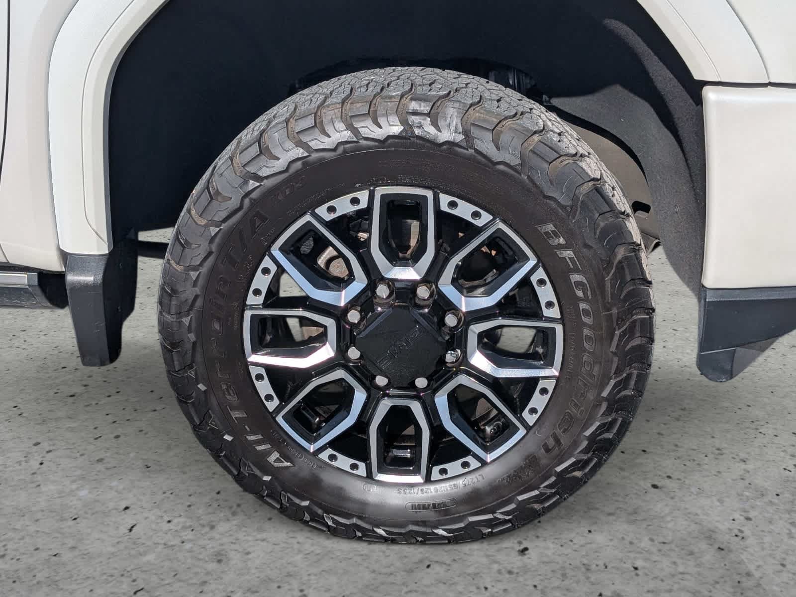 Certified 2023 GMC Sierra 3500 Denali w/ Denali Ultimate Package AWD/4WD image 9