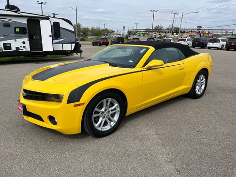 Used 2013 Chevrolet Camaro LT RWD image 32