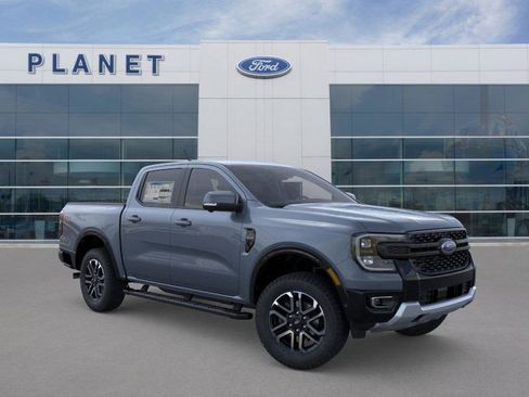 New 2025 Ford Ranger Lariat w/ FX4 Off-Road Package image 9