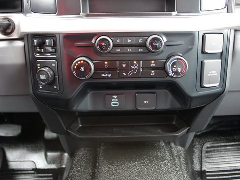 Used 2023 Ford F250 XL w/ XL Off-Road Package AWD/4WD image 33