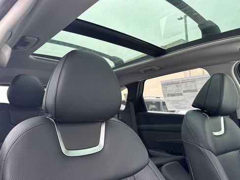 New 2026 Hyundai Tucson Limited AWD/4WD image 17