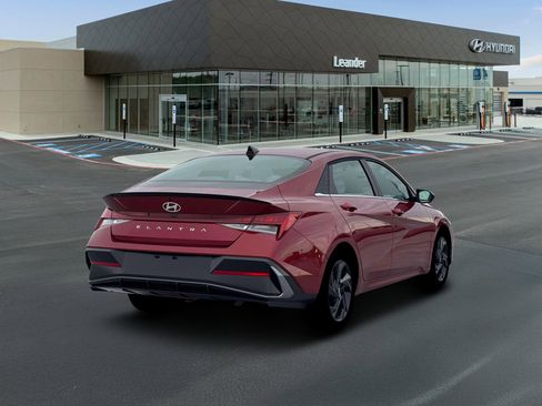 New 2026 Hyundai Elantra SEL Sport image 7