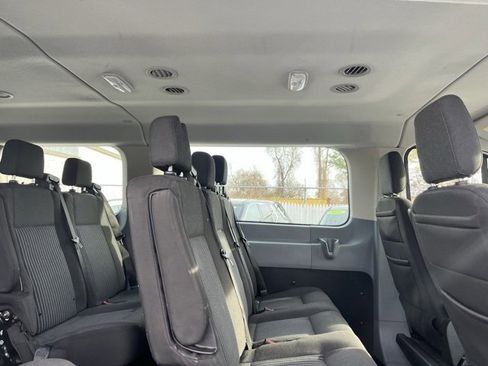 Used 2019 Ford Transit 350 XLT image 13