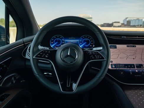 Certified 2024 Mercedes-Benz EQS 450+ 4MATIC SUV image 22