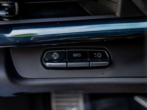 Used 2025 Chevrolet Corvette Stingray Preferred Cpe w/ Stealth Interior Trim Package RWD image 17