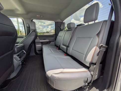Used 2025 Ford F150 Lariat AWD/4WD image 14
