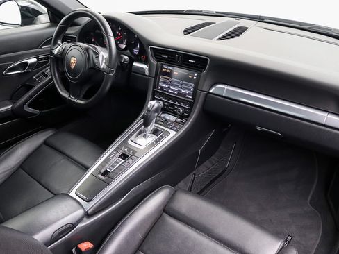 Used 2015 Porsche 911 Carrera image 19