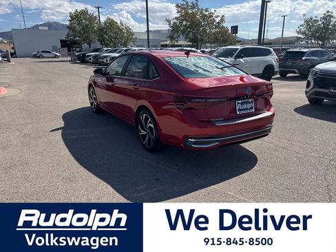 New 2026 Volkswagen Jetta SEL image 3