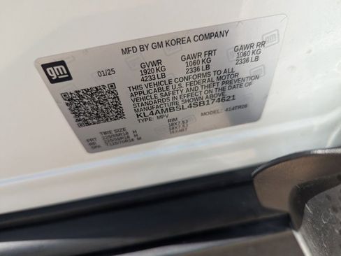 Used 2025 Buick Encore GX Preferred FWD image 23