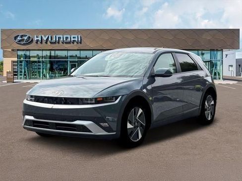 New 2026 Hyundai Ioniq 5 SE image 1