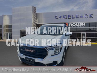 Used 2024 GMC Terrain SLE
