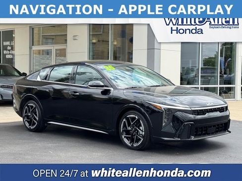 Used 2025 Kia K4 GT-Line w/ GT-Line Sunroof Package FWD image 1