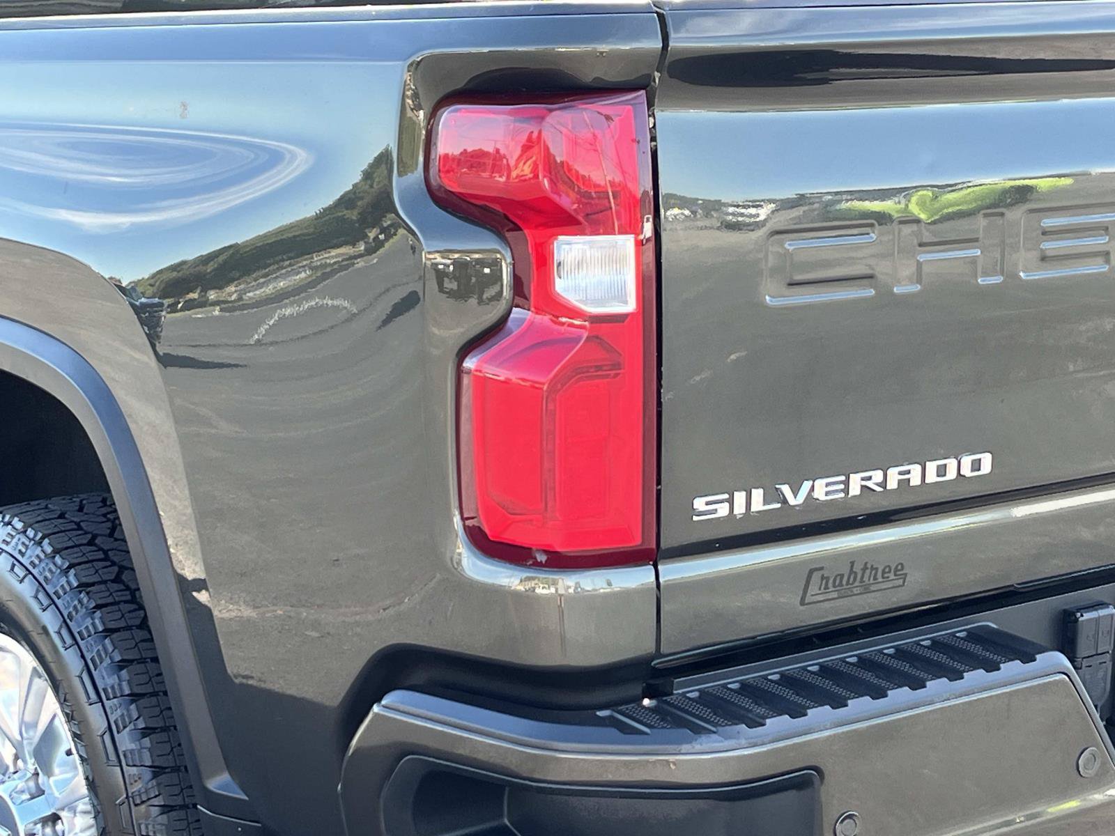 Used 2022 Chevrolet Silverado 2500 High Country AWD/4WD image 6