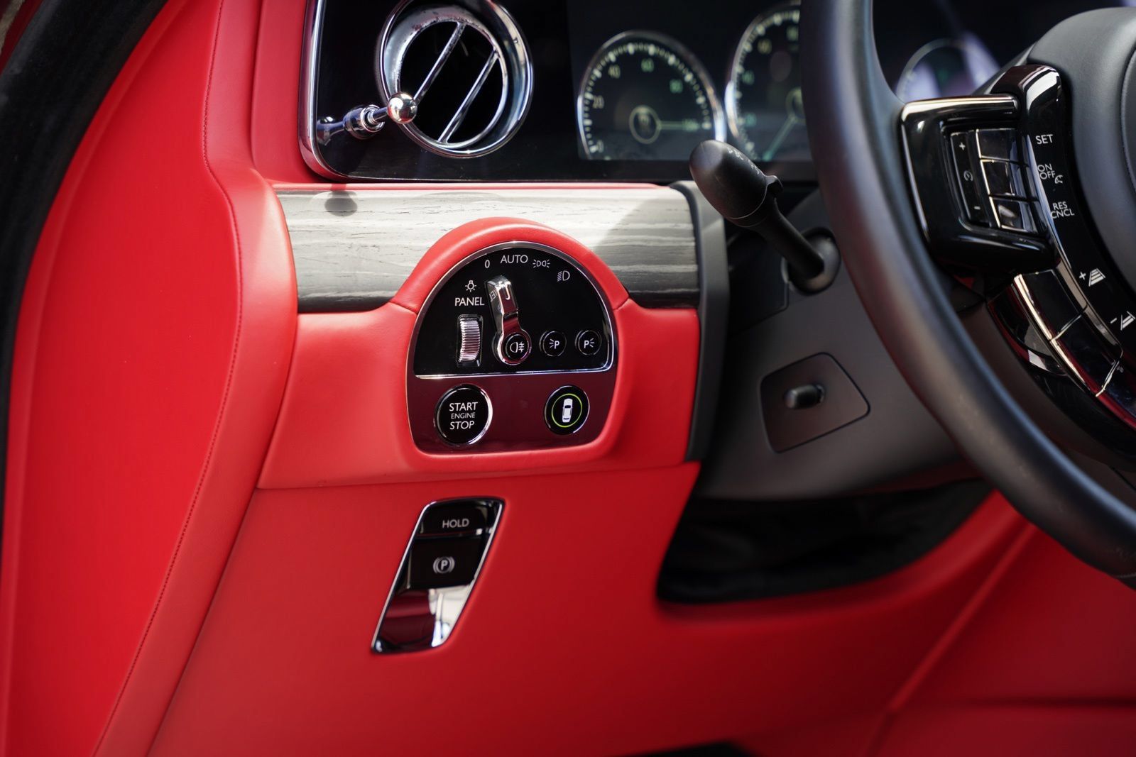 Used 2022 Rolls-Royce Ghost w/ Ghost Package AWD/4WD image 22